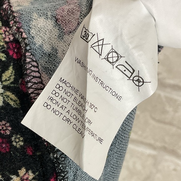 Anthropologie Farm Black Floral Wide Leg Pants Size M - Picture 13 of 15